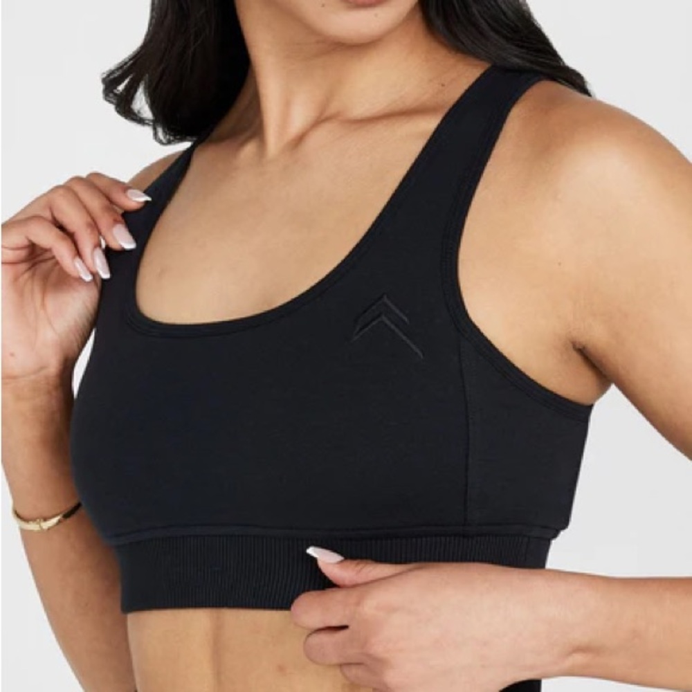 Oner Active Lounge Bra in Black Size M